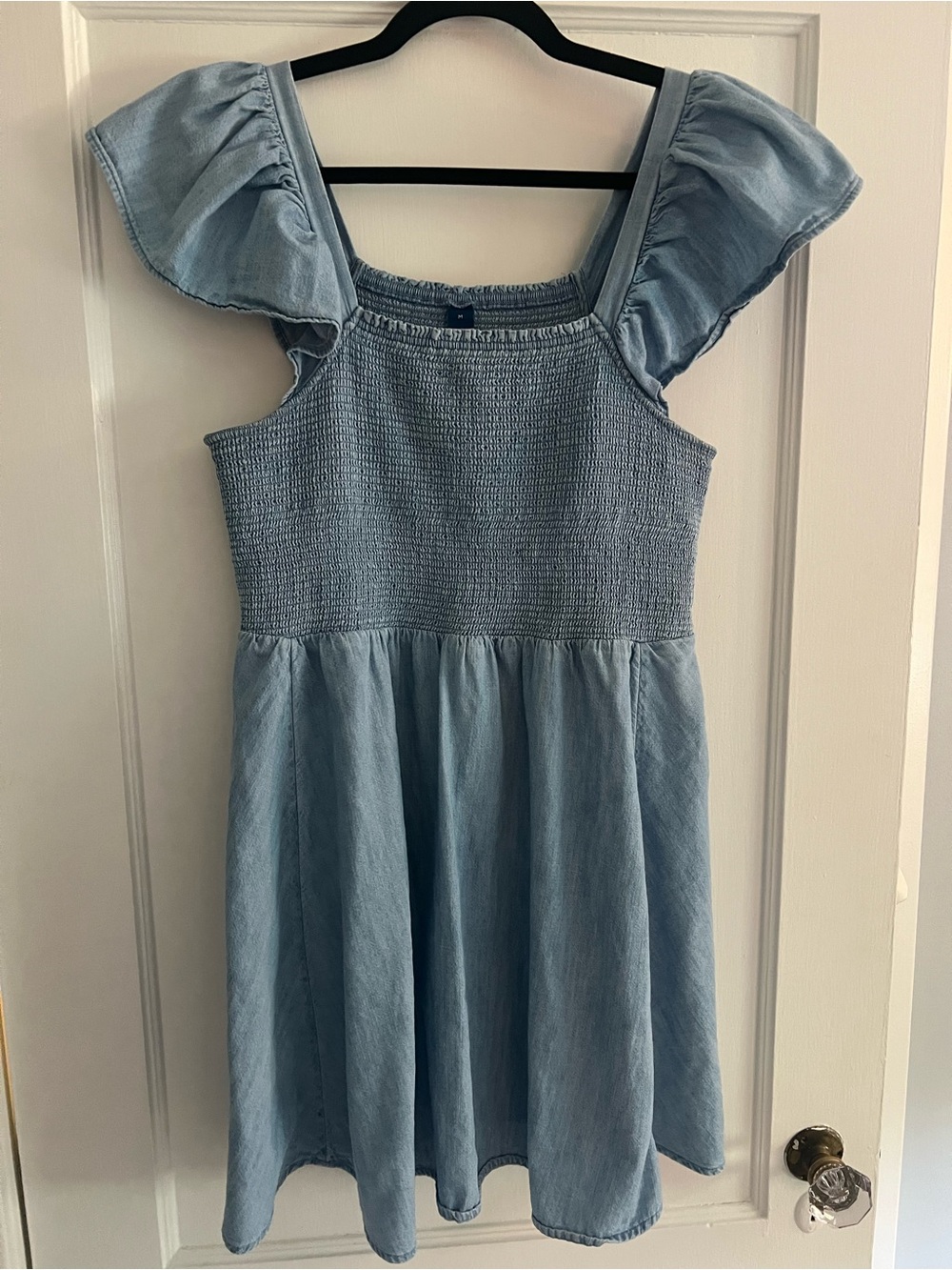 Old Navy Light Blue Chambray Smocked Bodice Flutter Sleeve Dress